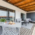 Marina Park Family Apartment